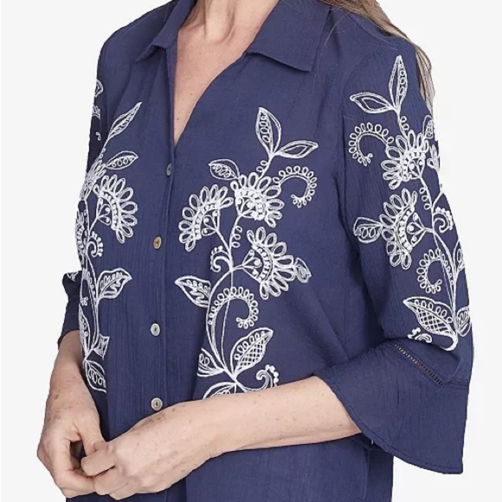 Alfred Dunner Navy Embroidered Cotton Nantucket Marine Top Size Medium Petite